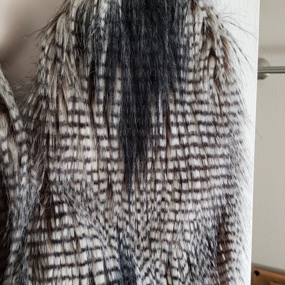 ESLEY Vest Size S - Picture 2 of 8